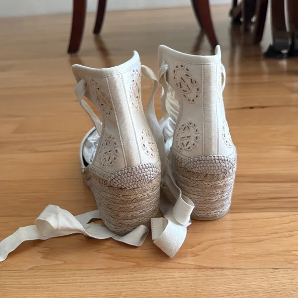 NEW Gucci GG logo espadrille wedges - Picture 6 of 9